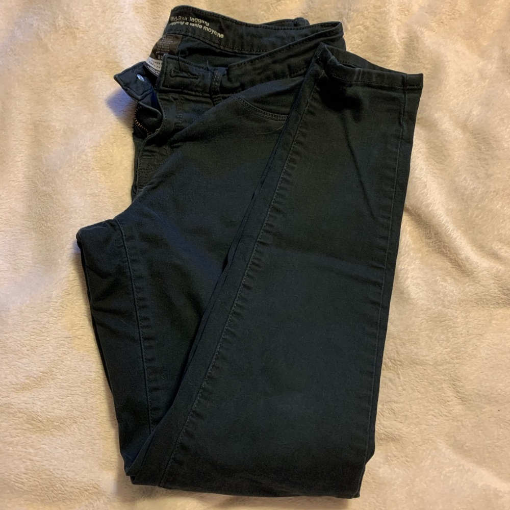 Black Jeggings -  wardrobe staple!